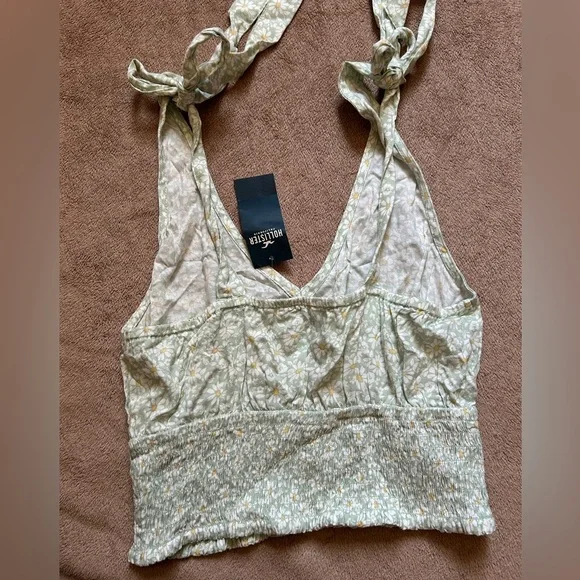 Hollister green daisy crop top size S - Picture 2 of 2
